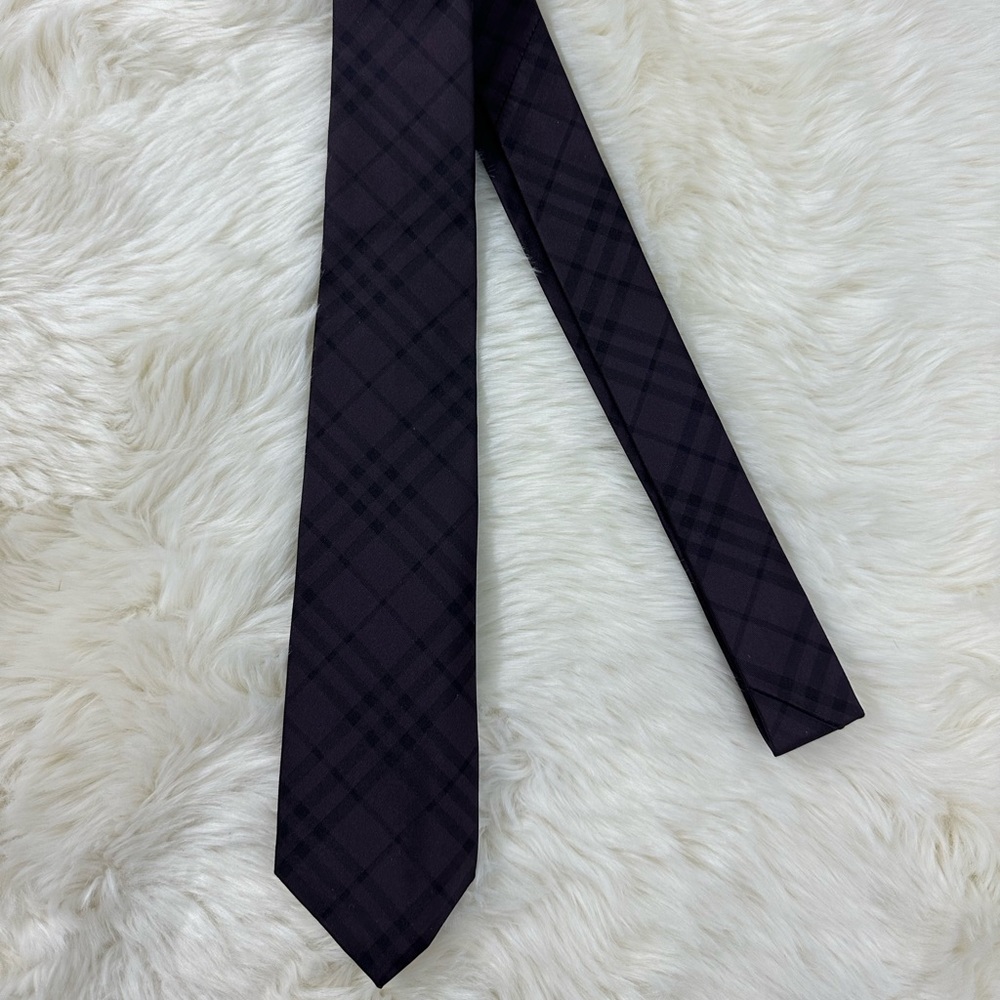 Authentic Burberry check silk tie